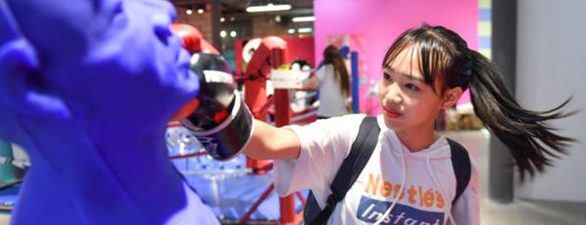 深圳首屆減壓展-十大奇葩減壓屋