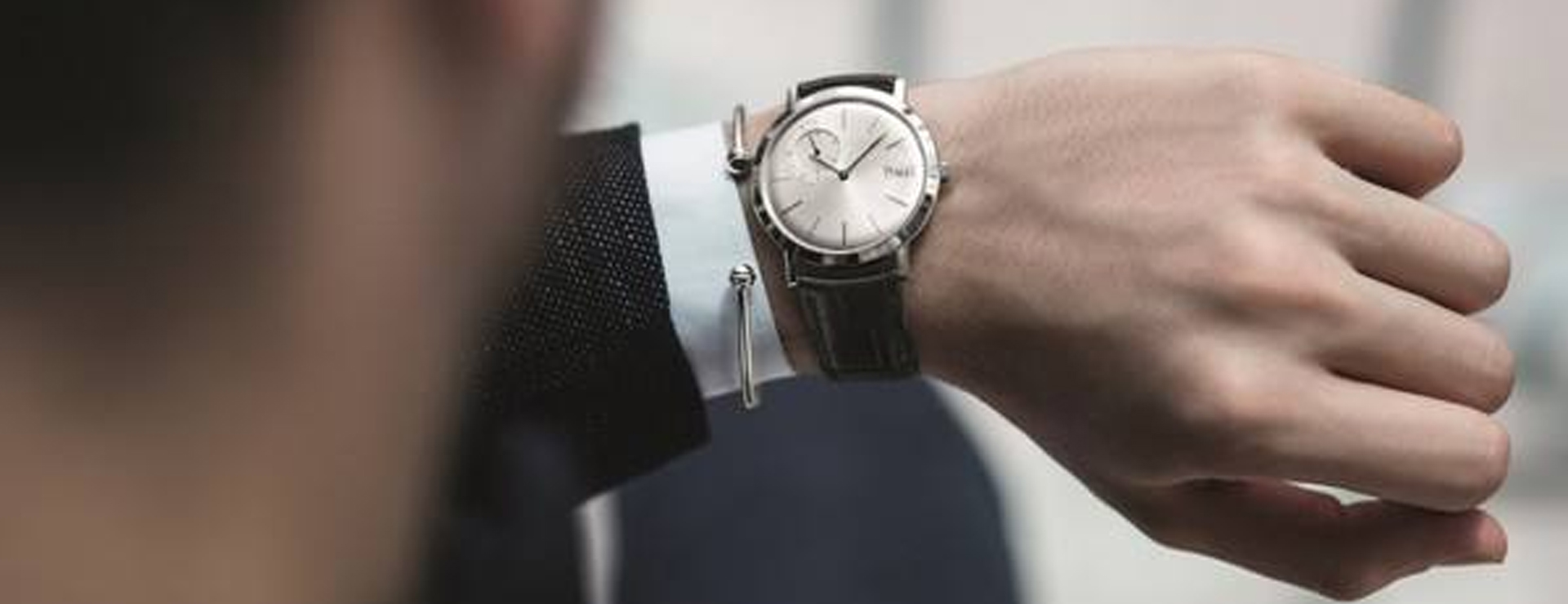 時(shí)間谷園區(qū)品牌企業(yè)腕表特賣