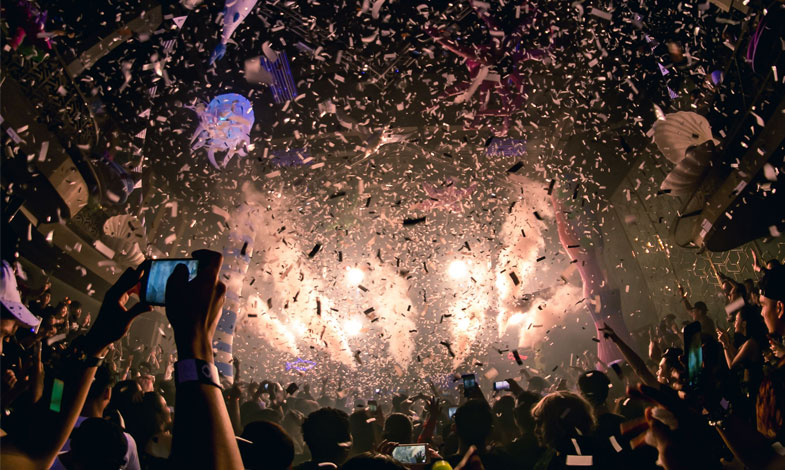 一場來自北緯22度的狂歡節(jié)，鵬城八月與你相約歡樂游購